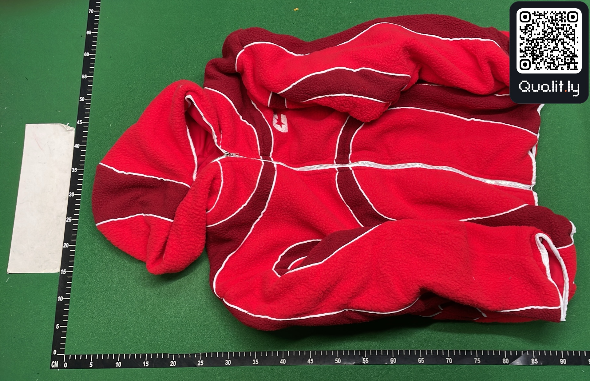 Hoodie — QC-foto 2 van 4