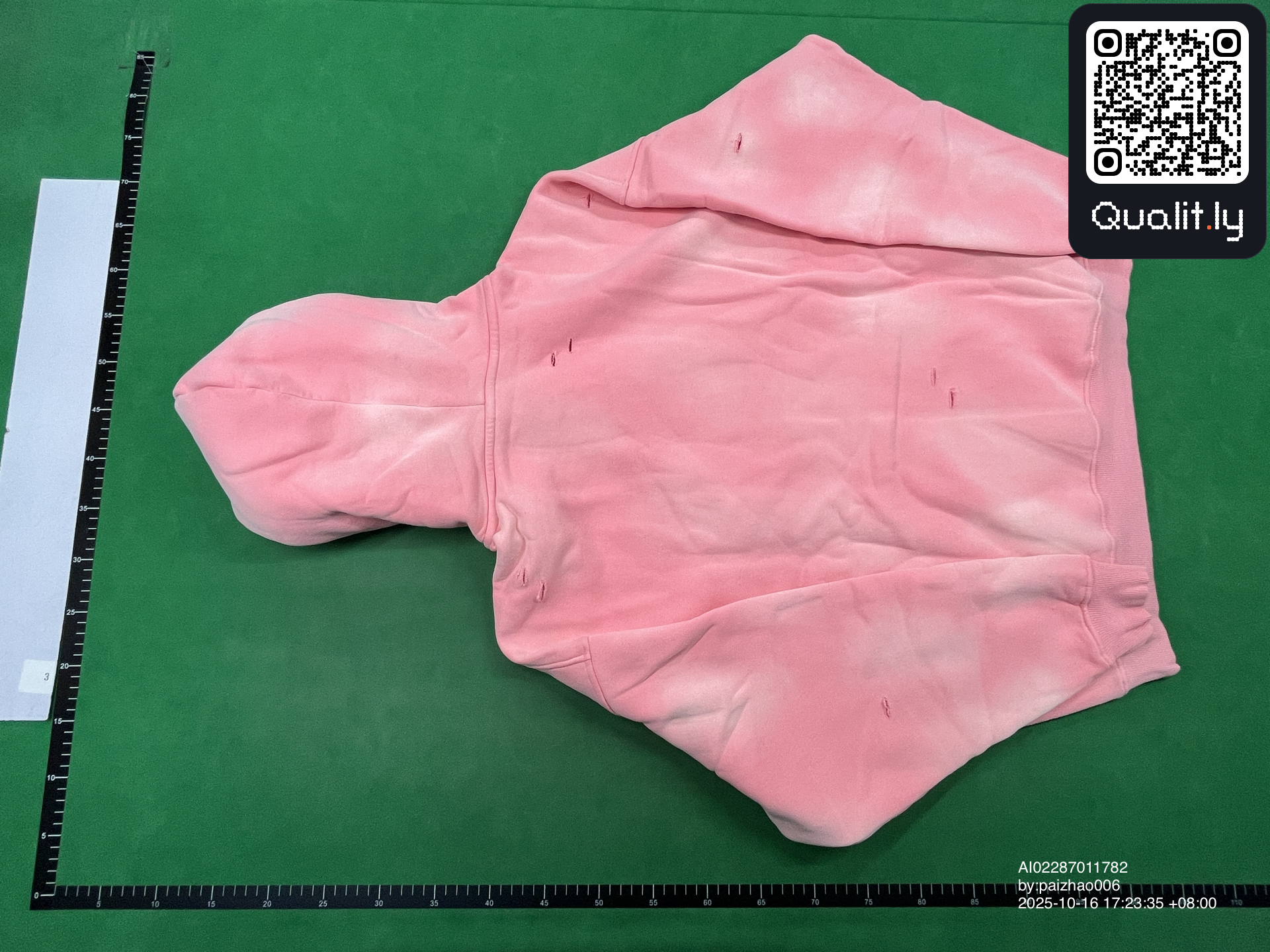 Hoodie QC photo 2 of 4