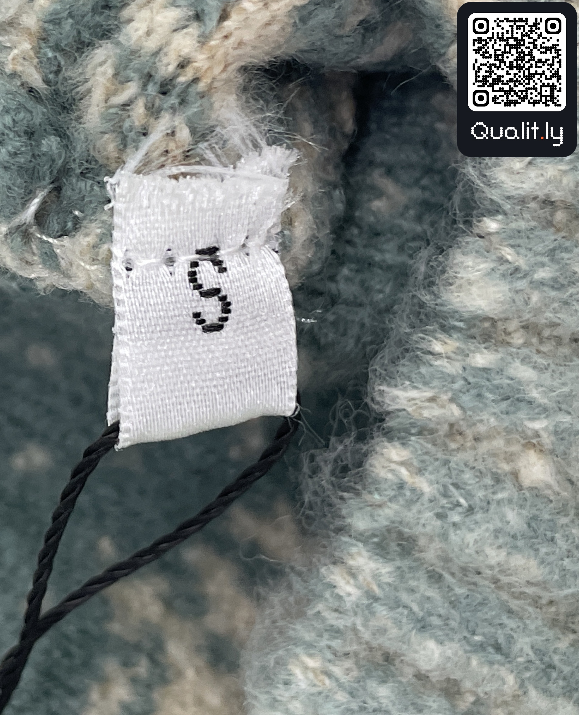 Sweter — zdjęcie QC 2 z 40