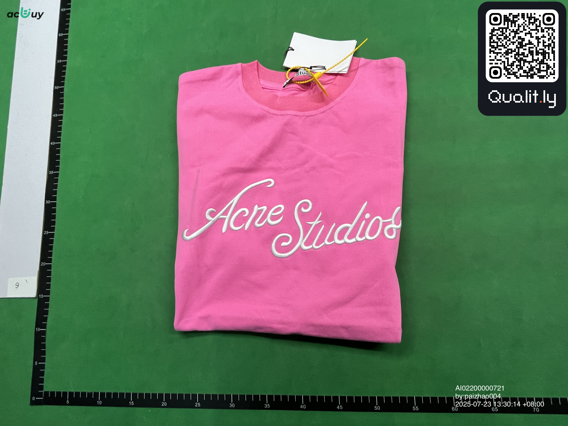T-shirt QC photo 1 of 22