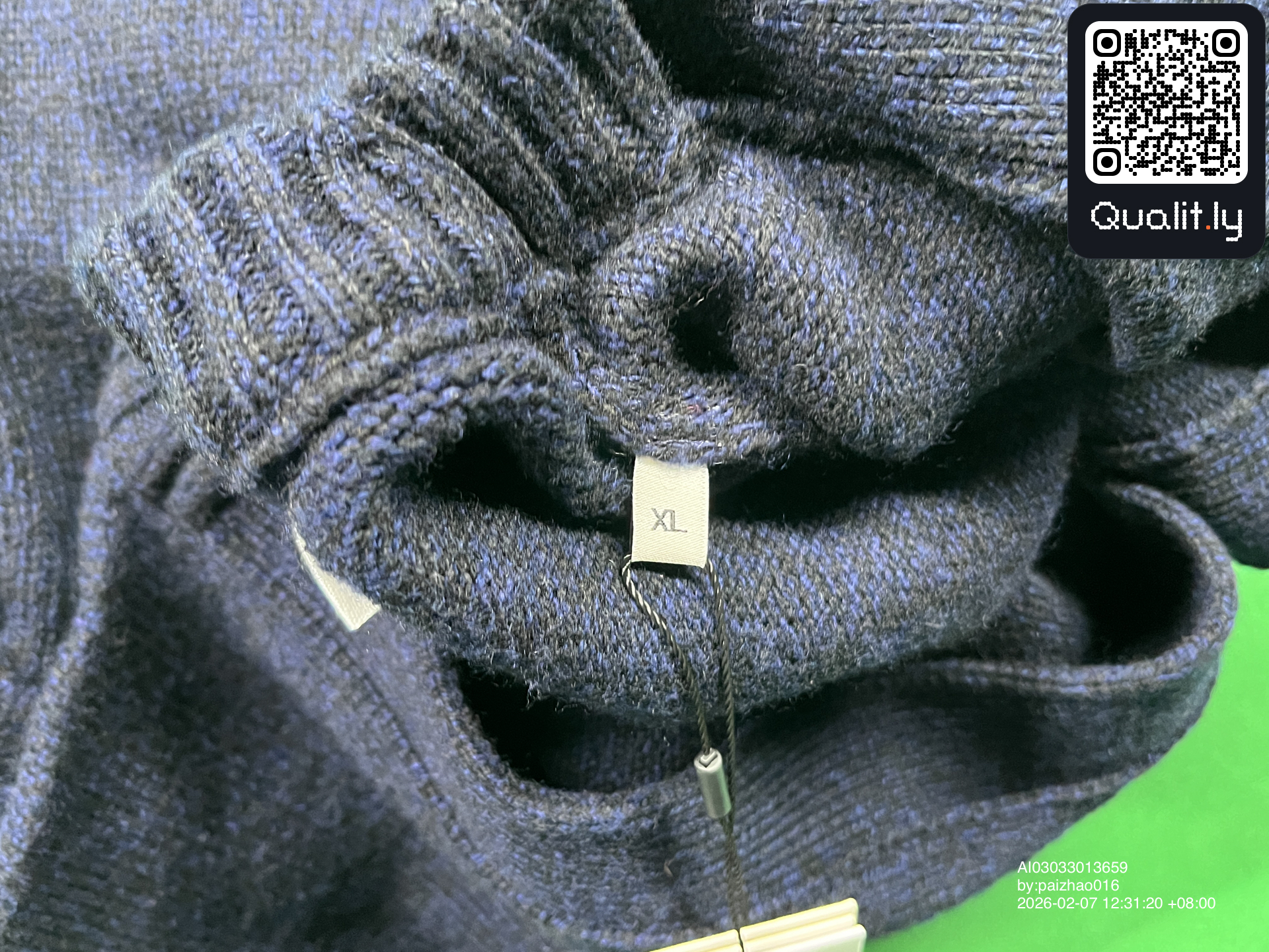 毛衣 QC 照片 1 / 30