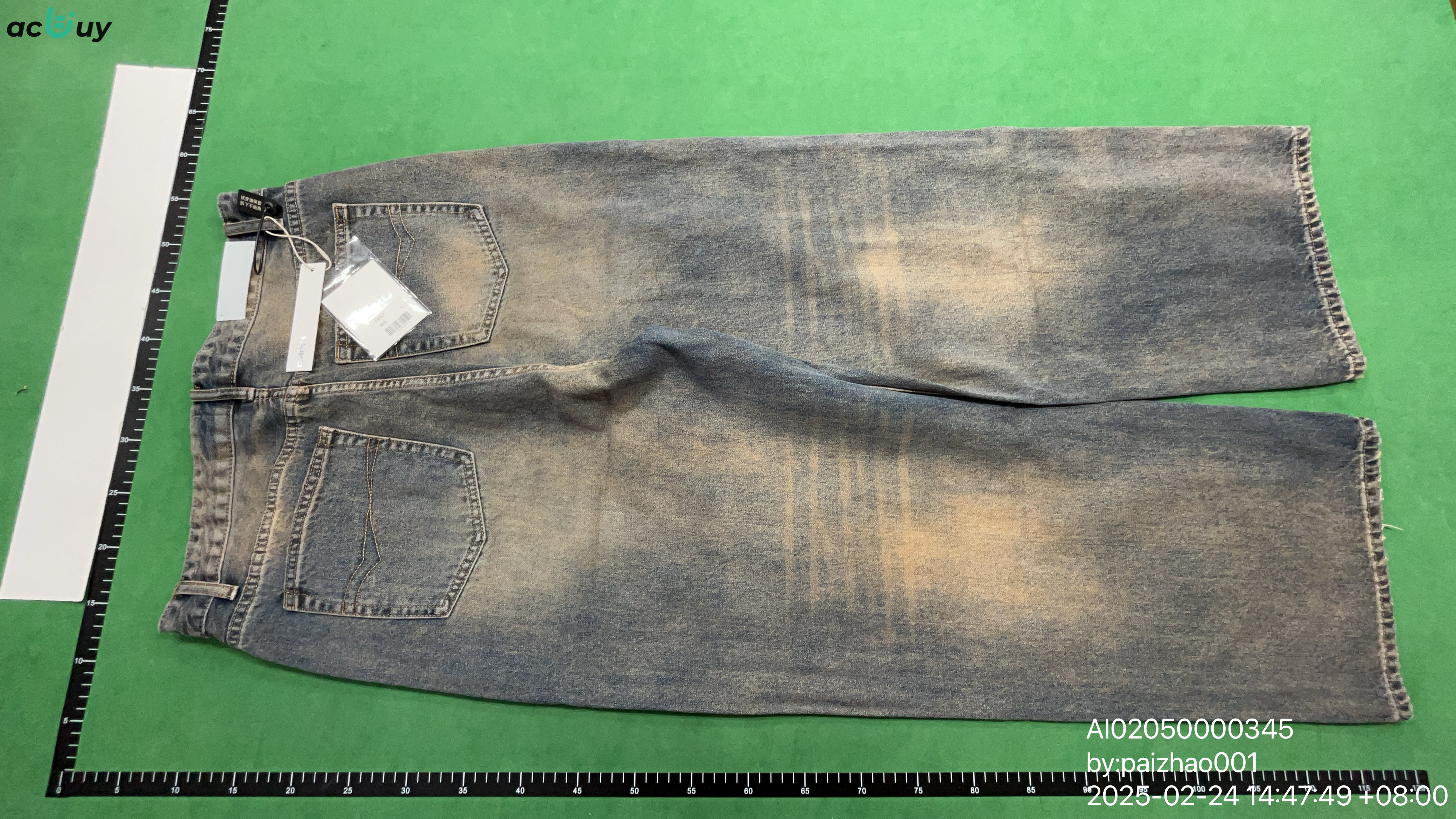 Jeans — QC-foto 2 av 32