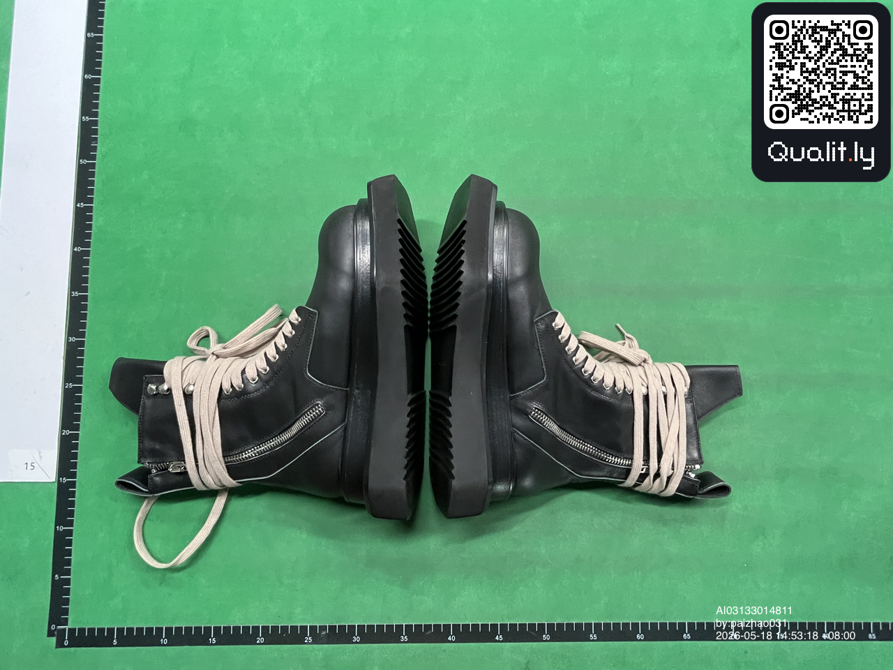 Stiefel — QC-Foto 3 von 6