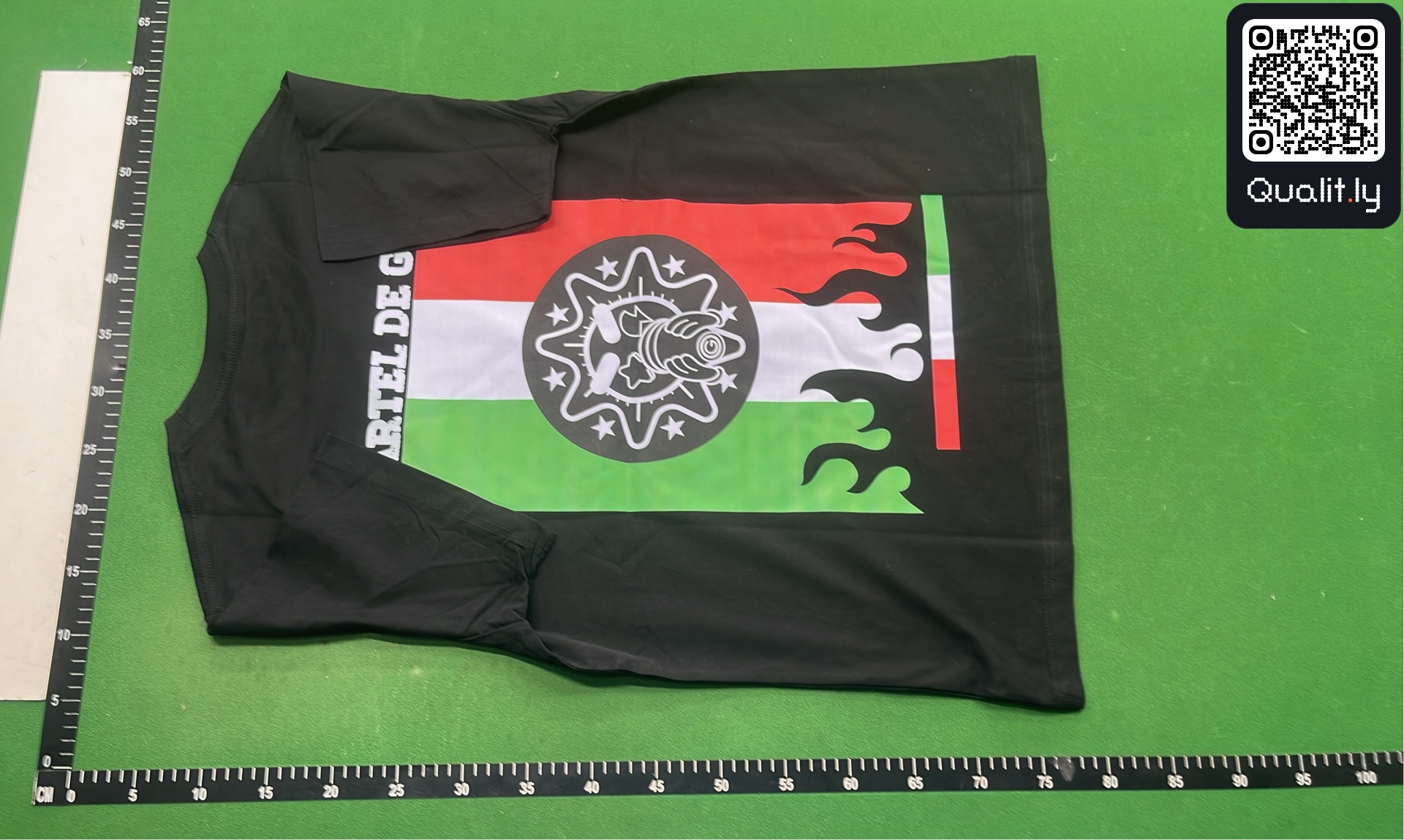 Hoodie QC photo 3 of 4
