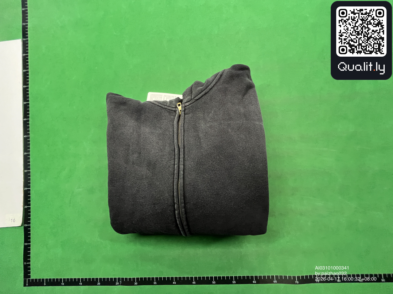 Sudadera — foto QC 1 de 24