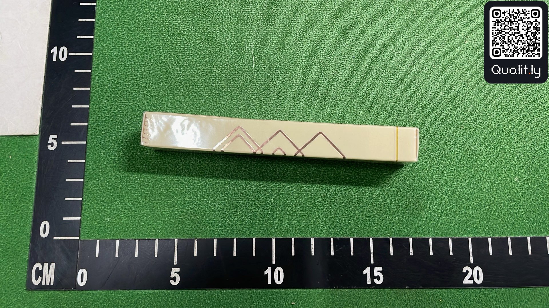 Foto QC 1 di 7