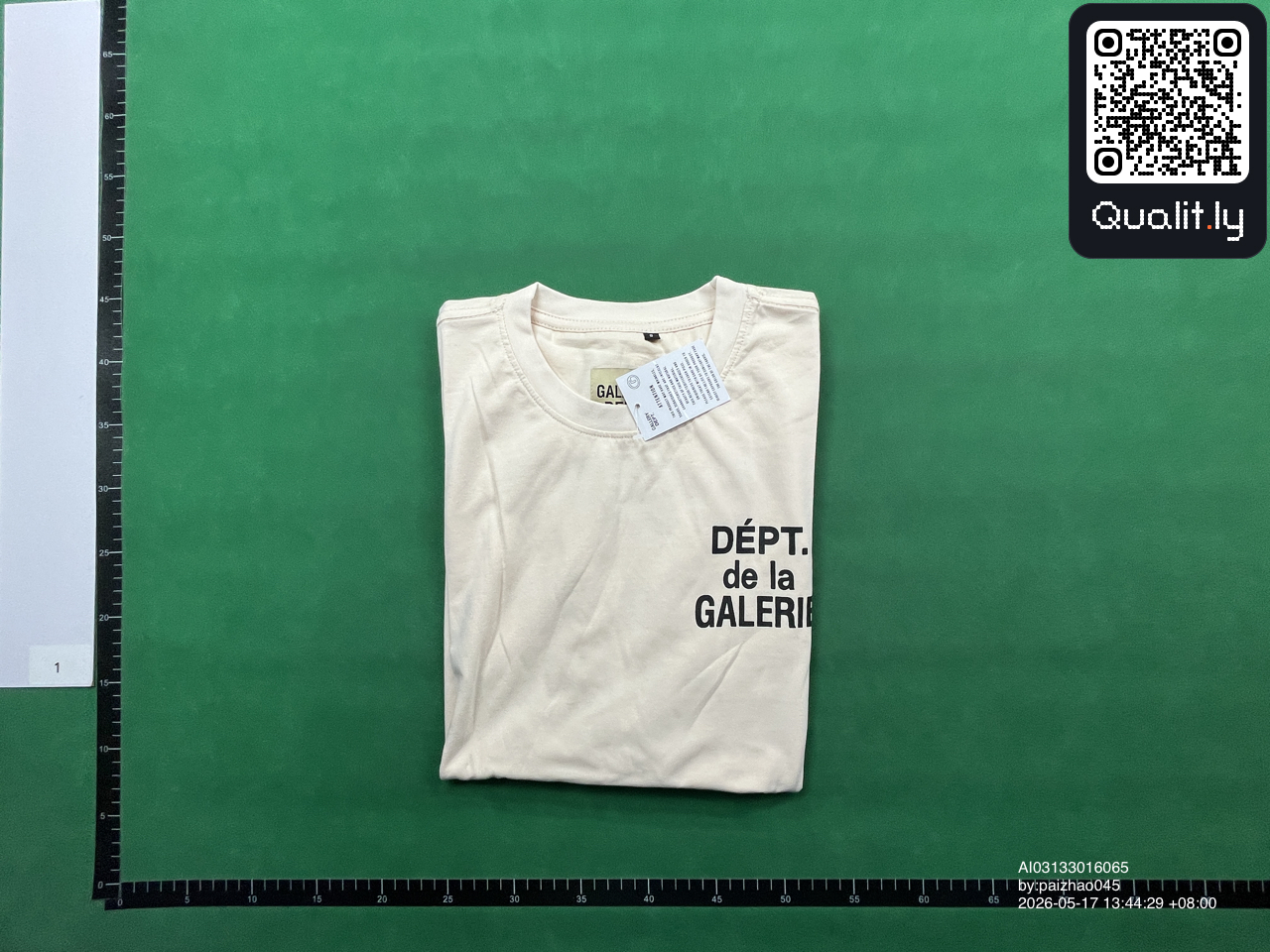 T-shirt QC photo 1 of 20