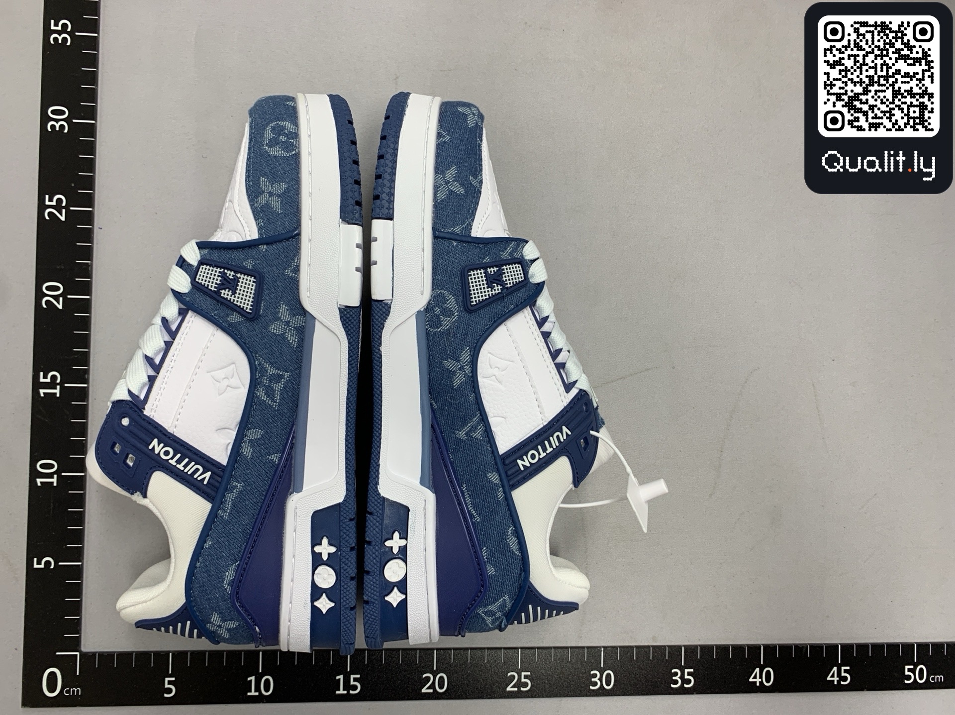 Sneakers — QC-foto 2 van 120