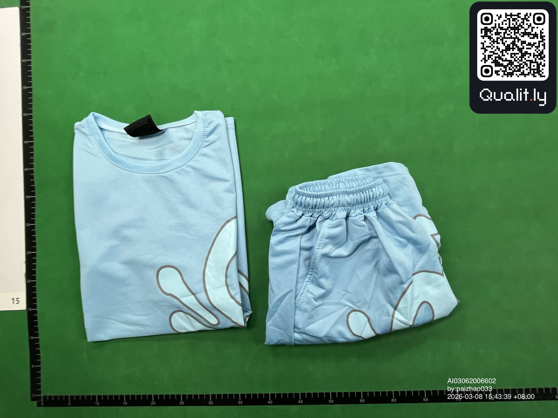 T-Shirt — QC-Foto 1 von 58