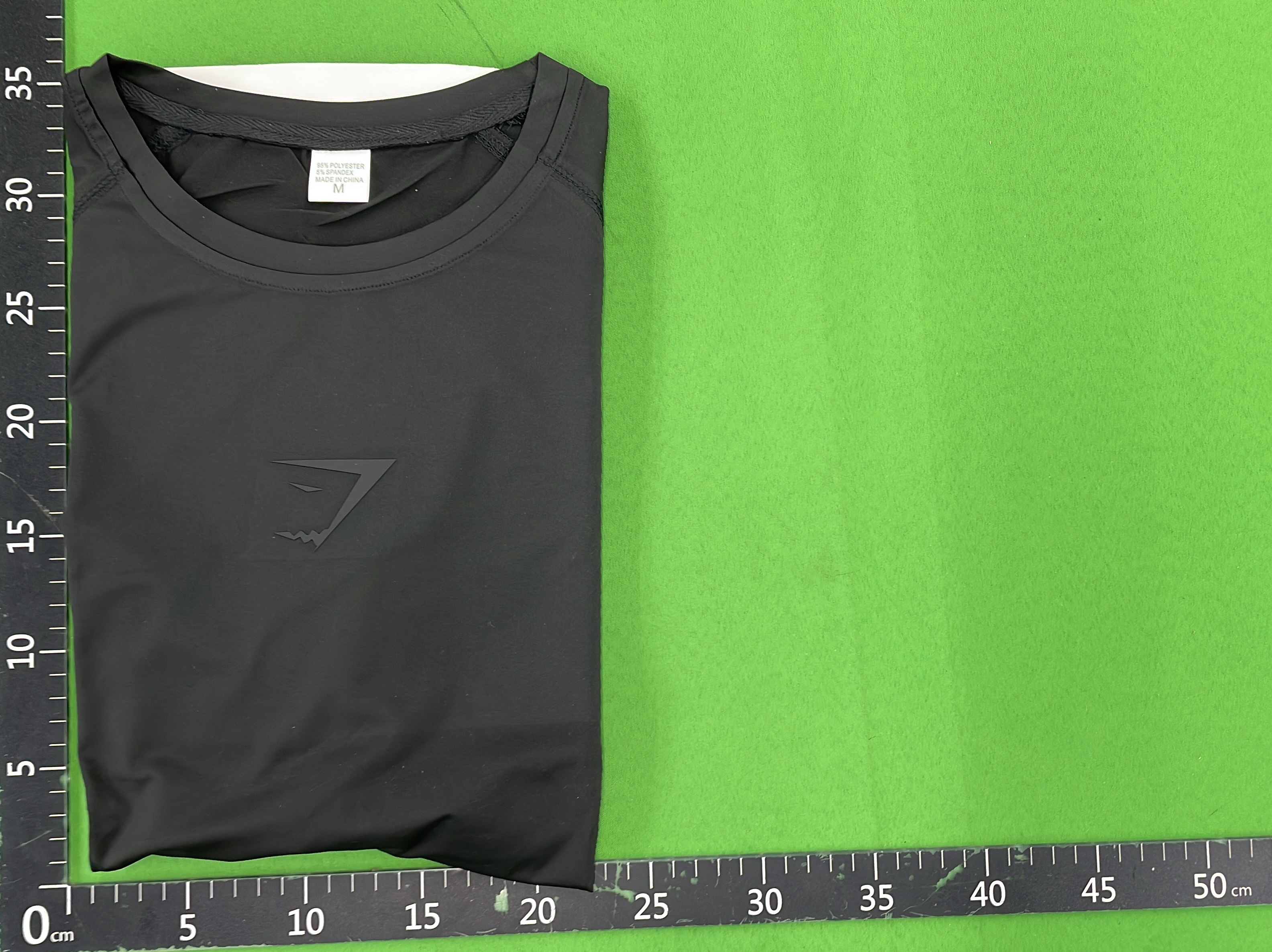 T-shirt — foto QC 1 di 12