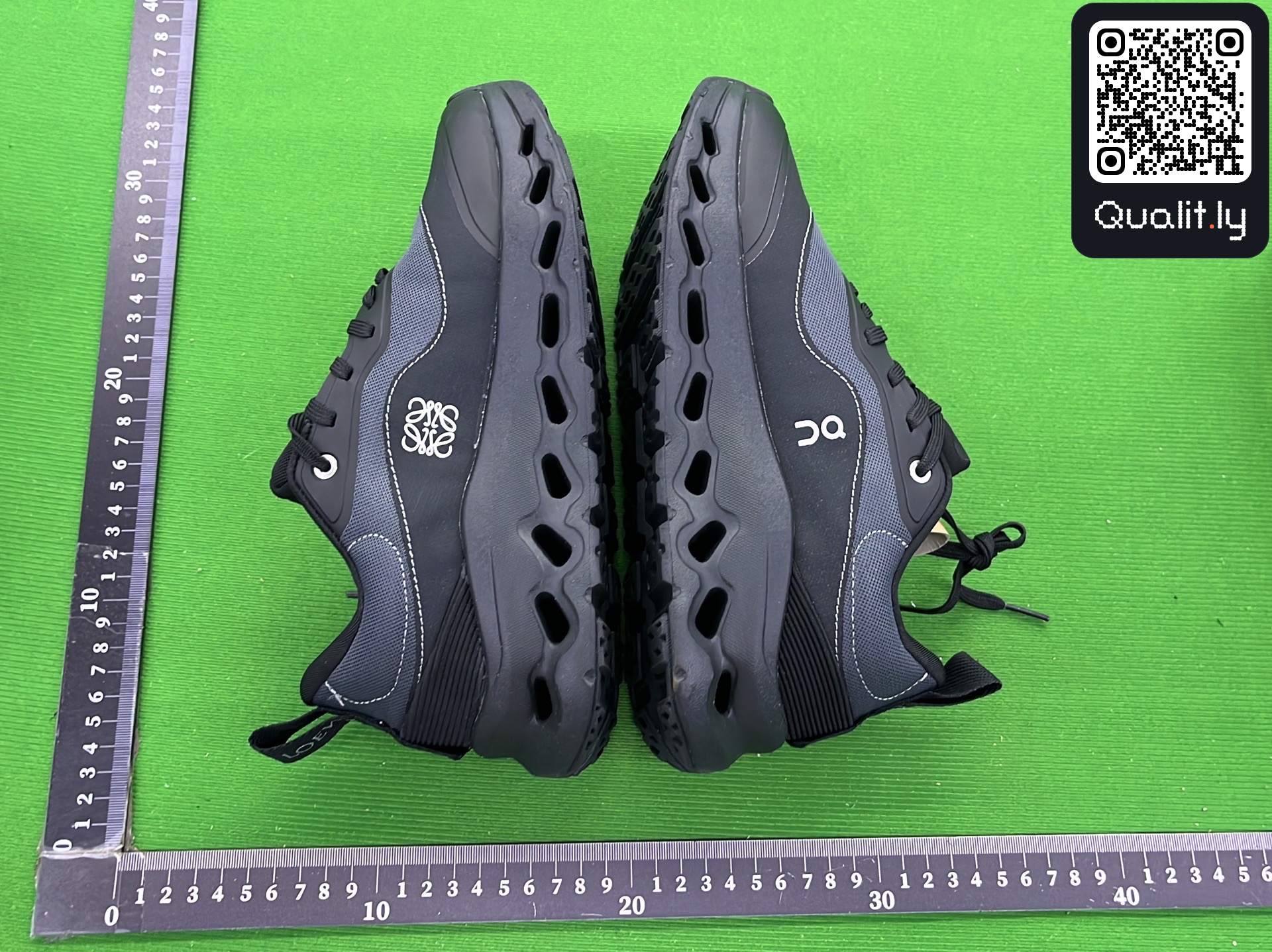 Loewe Sneakers Cream QC photo 3