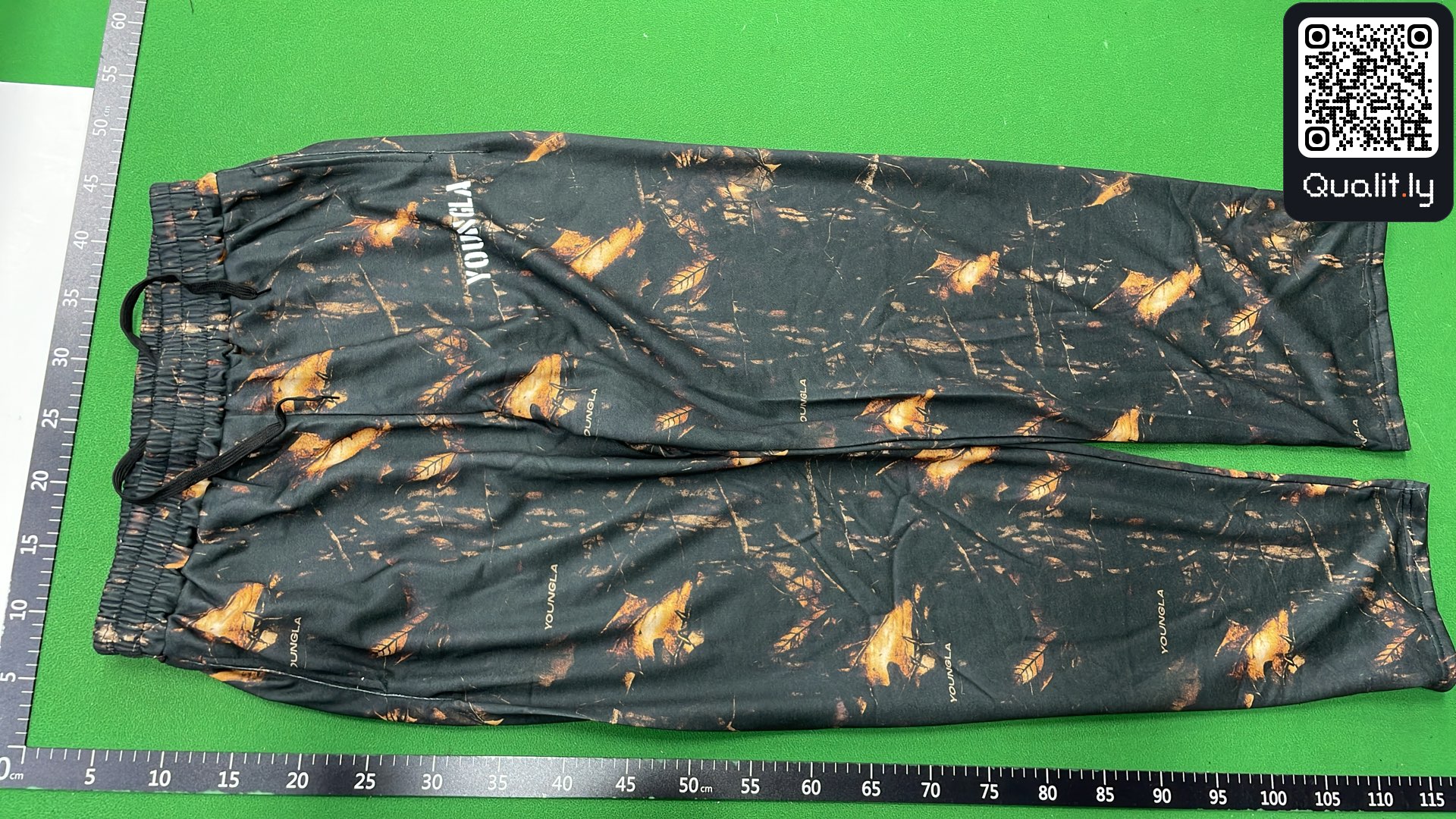 Pants QC photo 2 of 4