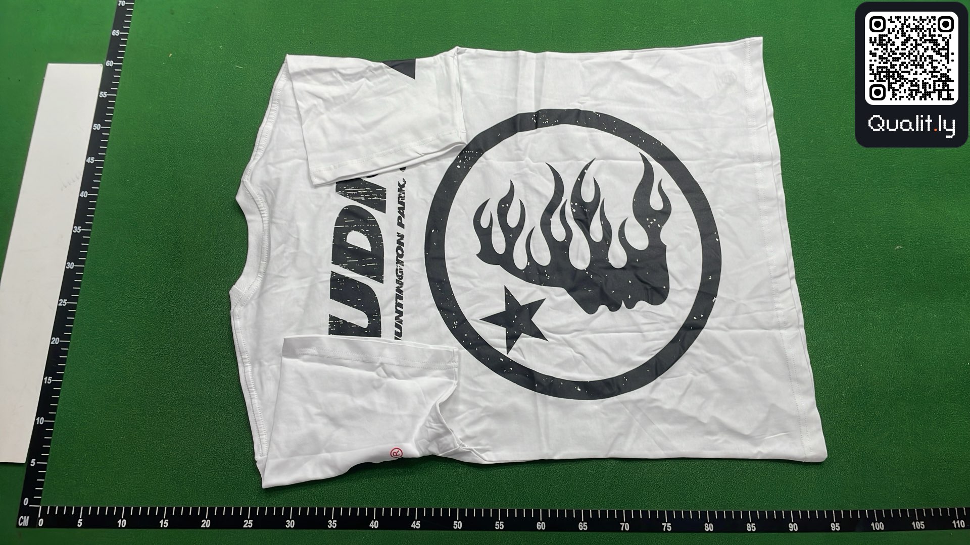 Camiseta — foto QC 3 de 98