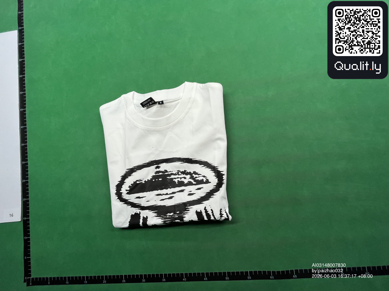 T-shirt — foto QC 3 di 246