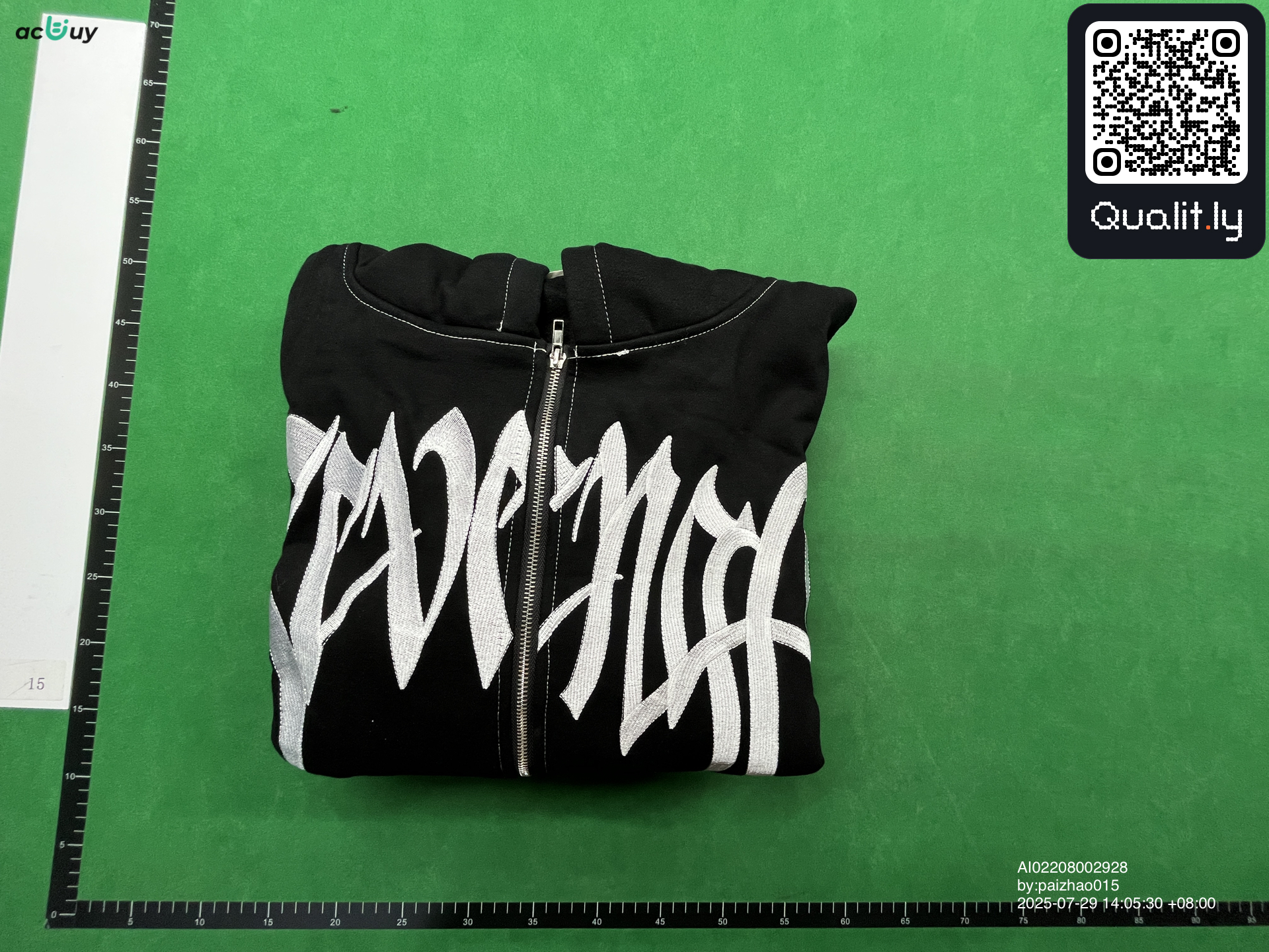 Jacka — QC-foto 1 av 28