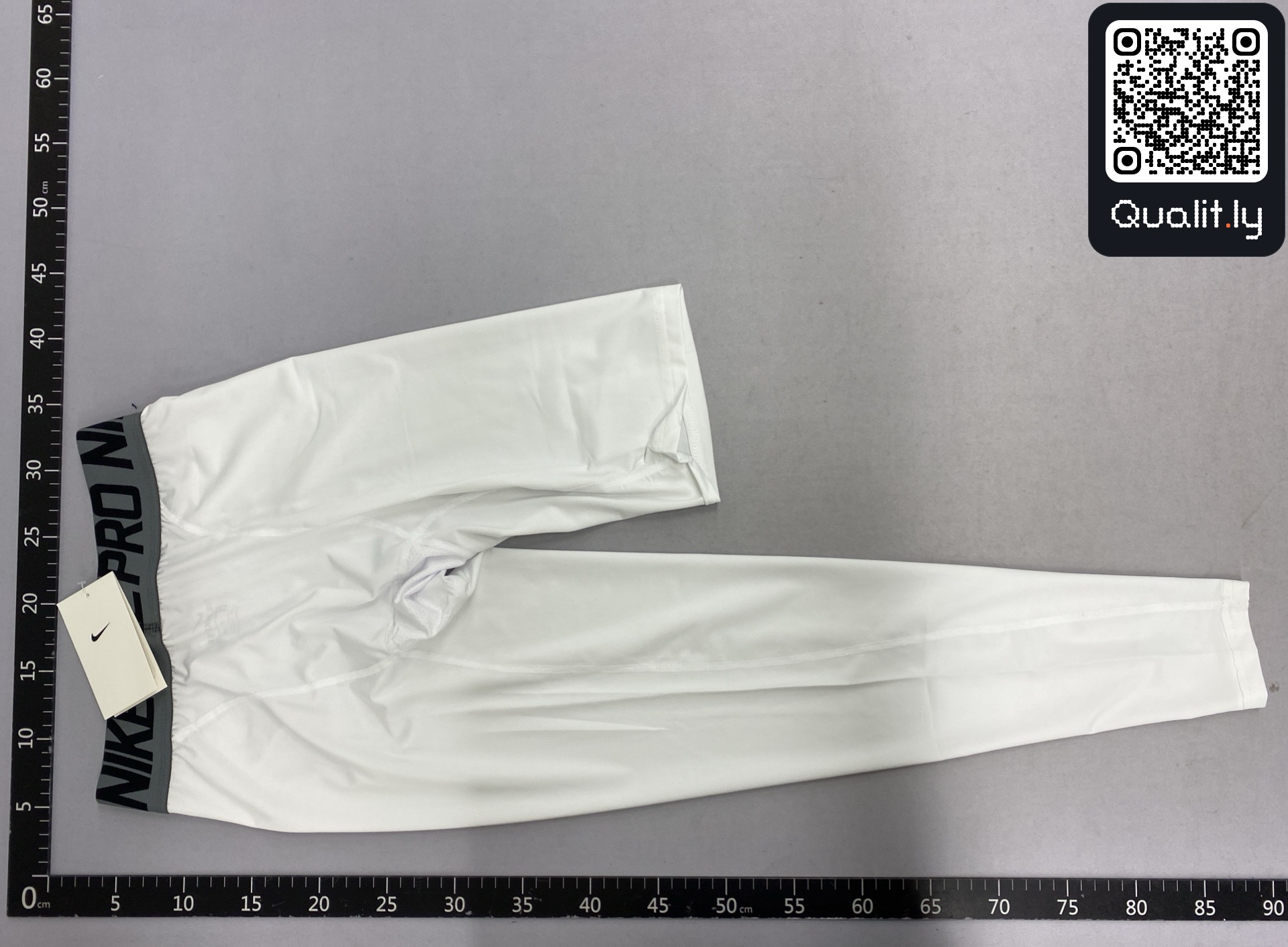 Tracksuit QC photo 2 of 28