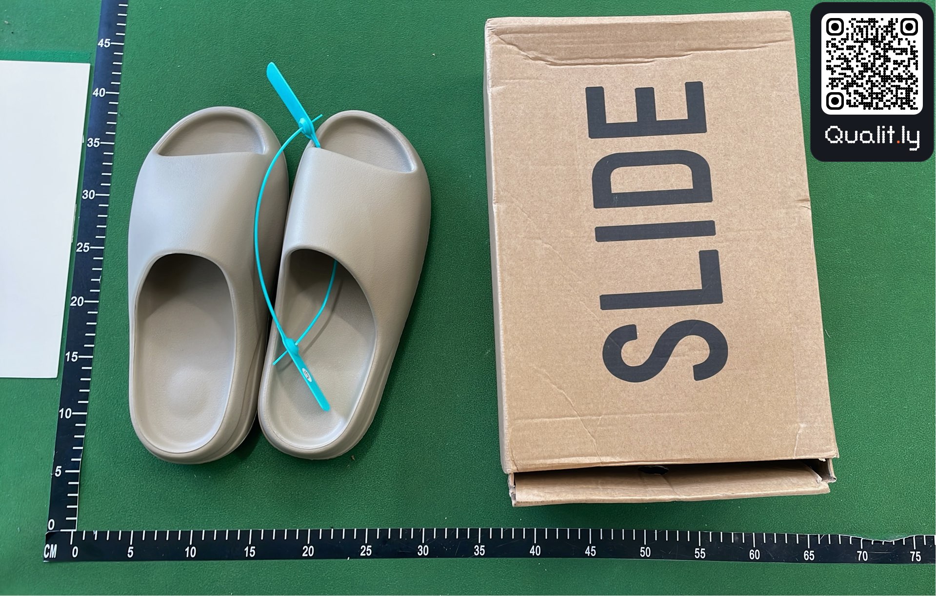 Slides QC photo 1 of 50