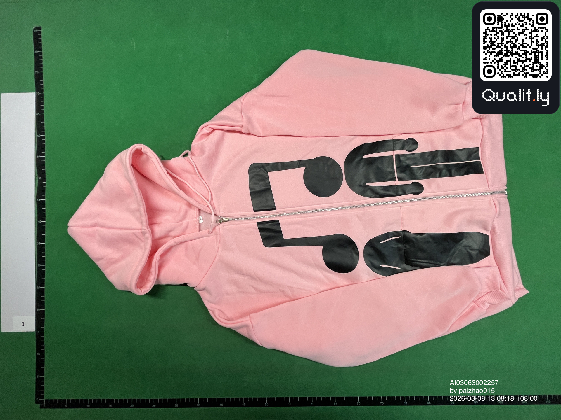 Hoodie — QC-Foto 3 von 4