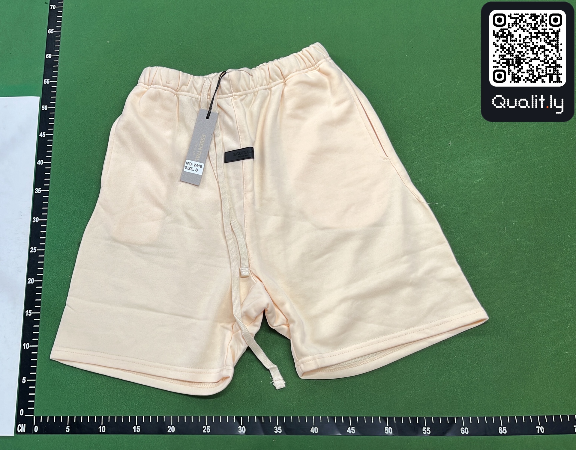 Korte broek — QC-foto 2 van 404