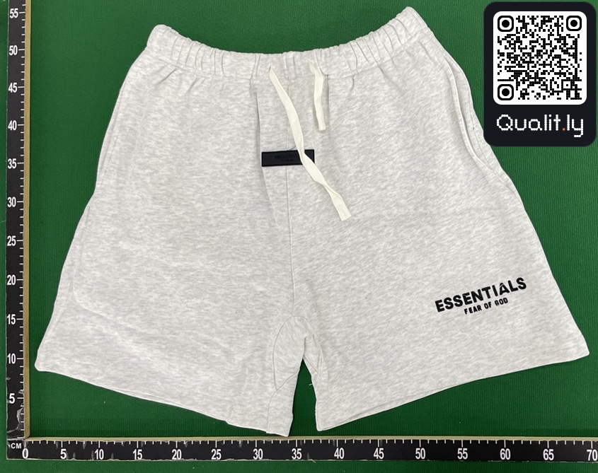 Short — photo QC 2 sur 54