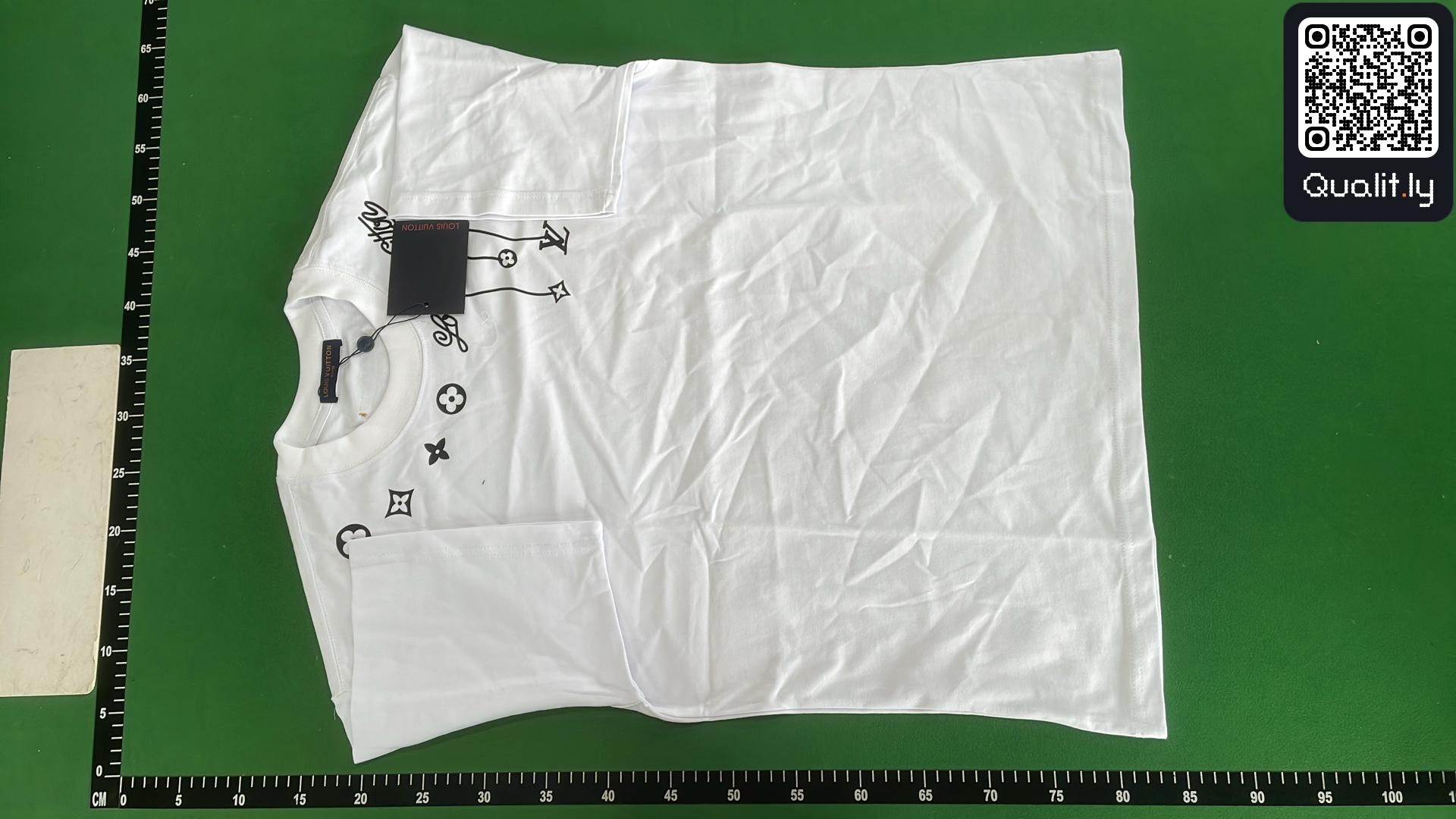 Tricou — fotografie QC 2 din 4