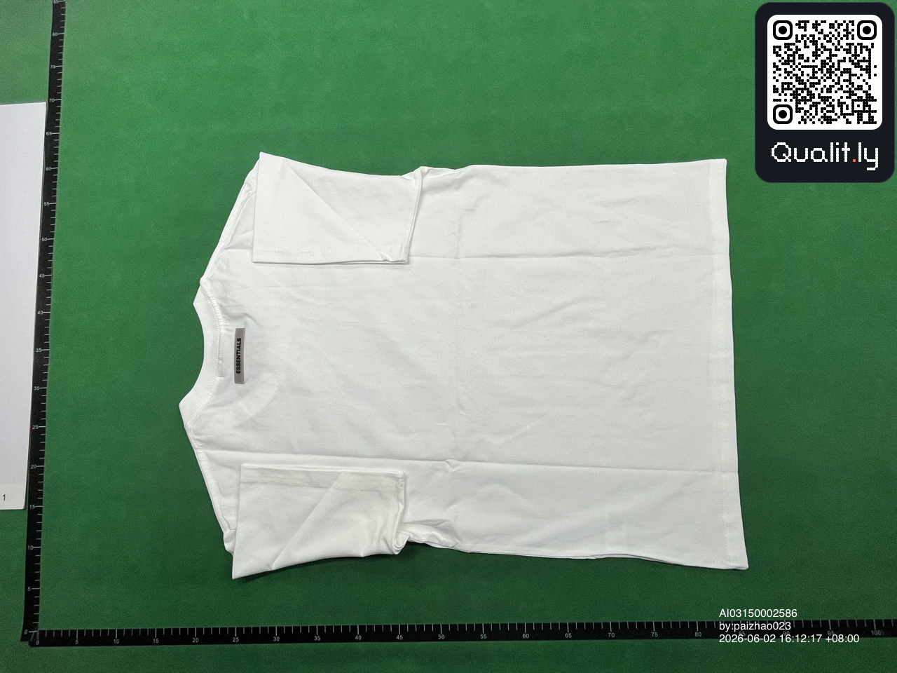 T-shirt — QC-foto 1 van 38