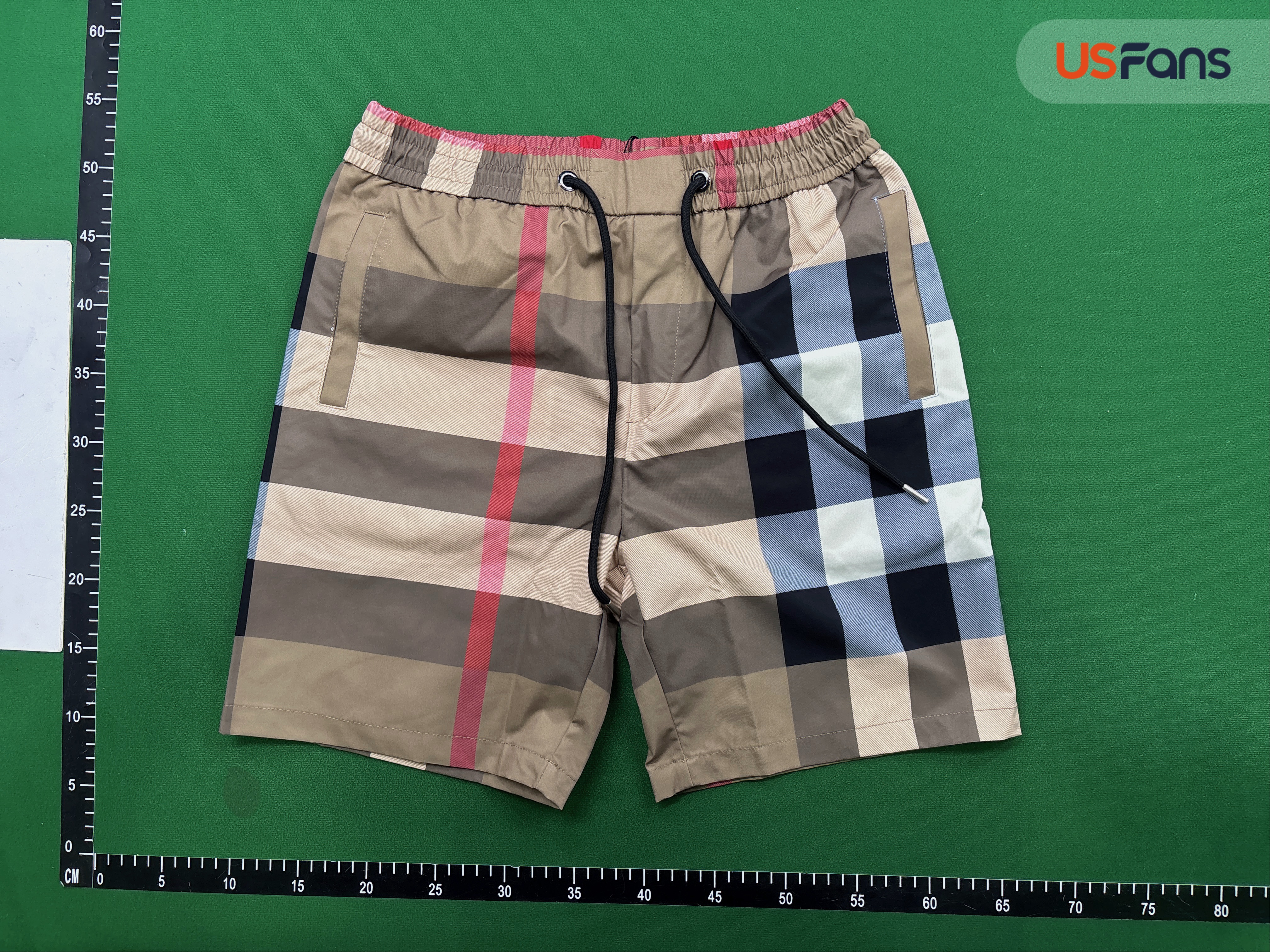Pants QC photo 2 of 238