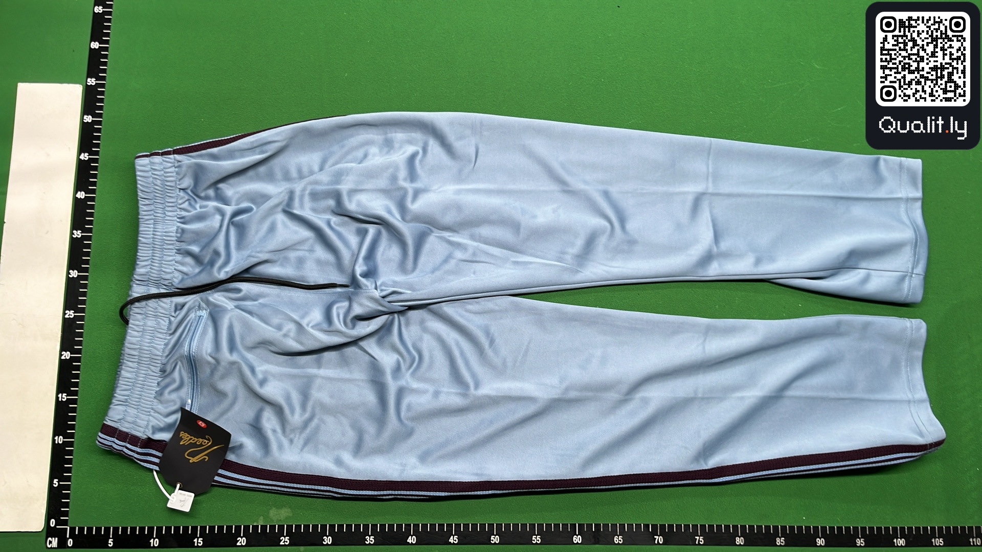Pants QC photo 3 of 4