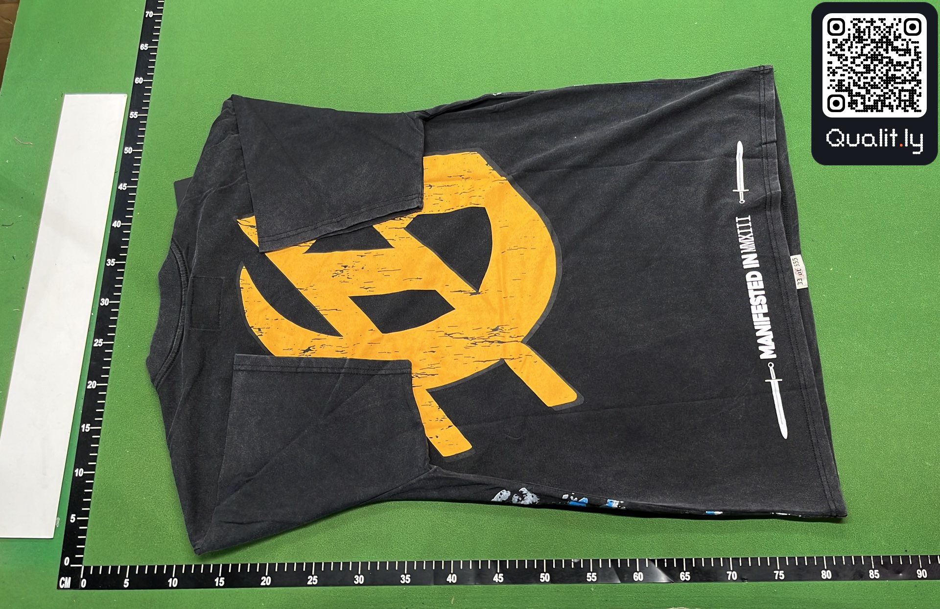 T-shirt QC photo 3 of 62