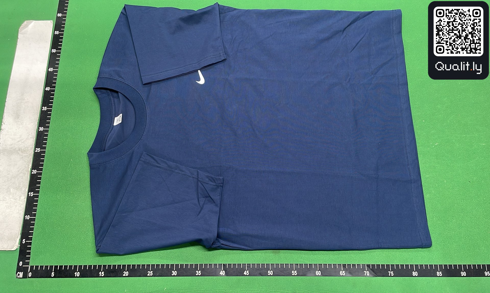 T-shirt QC photo 2 of 48