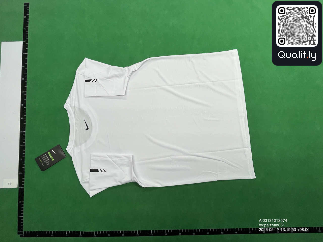 T-shirt — foto QC 2 di 30