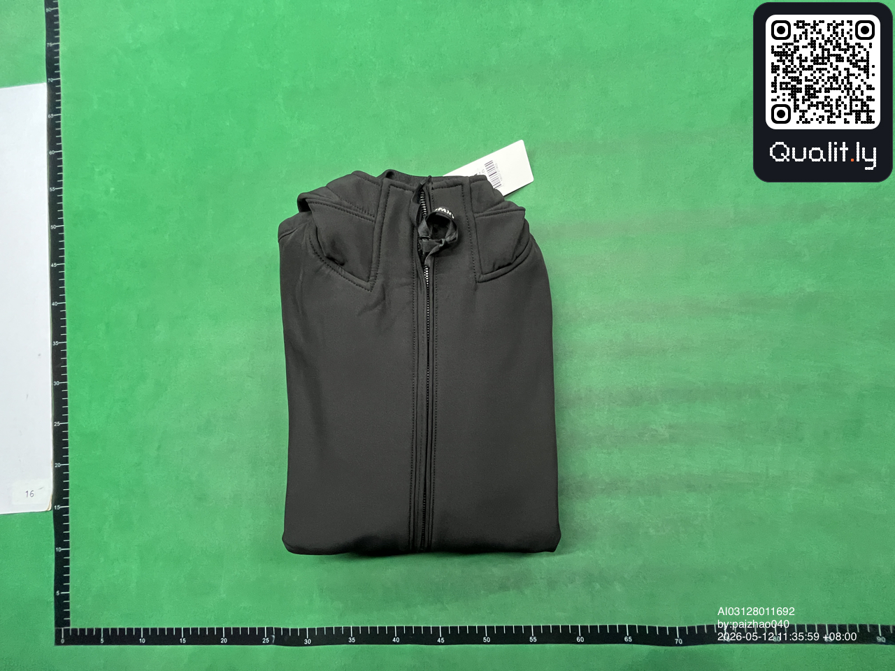 夹克 QC 照片 1 / 14
