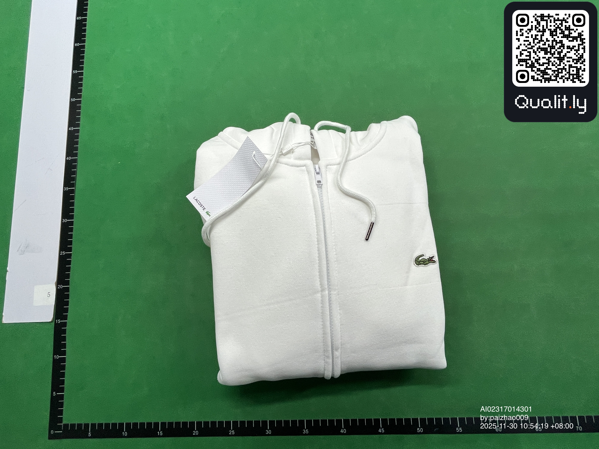 Hoodie QC photo 1 of 4