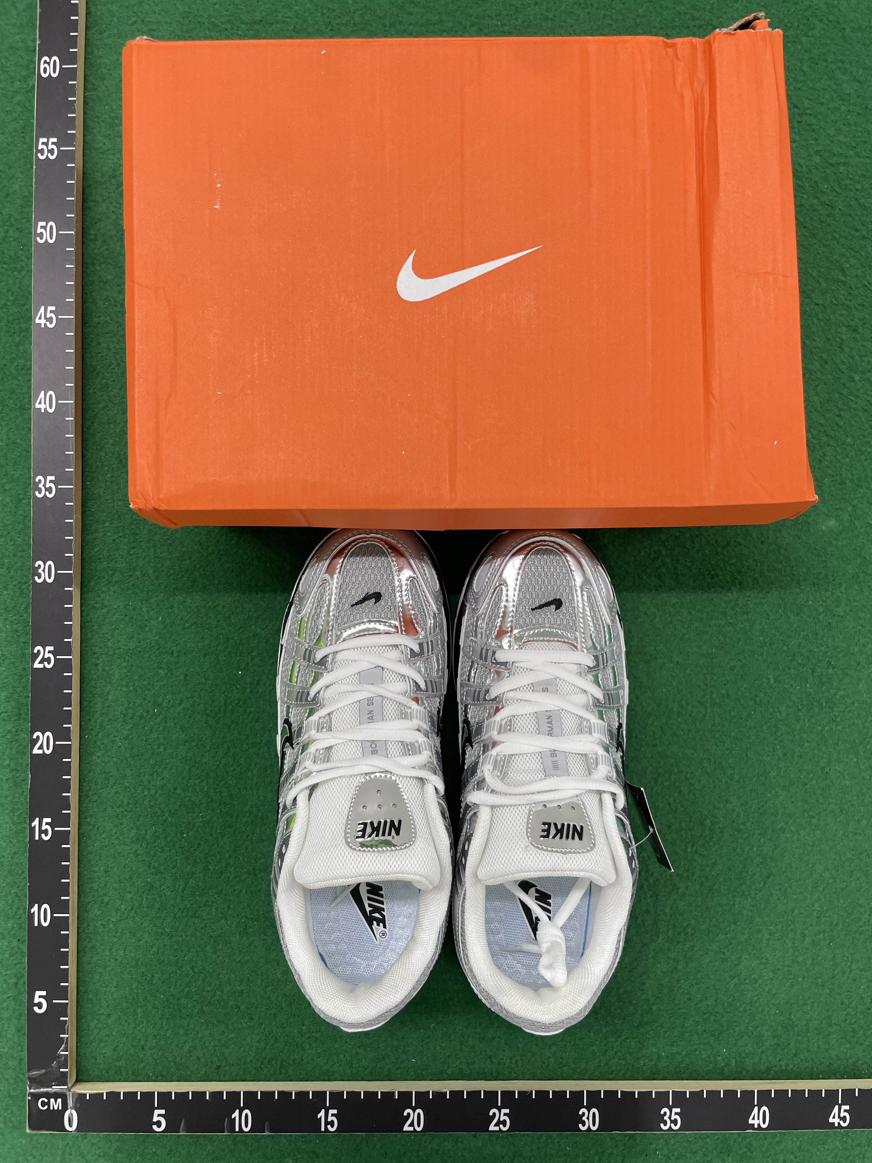 Sneakers — QC-foto 2 av 8