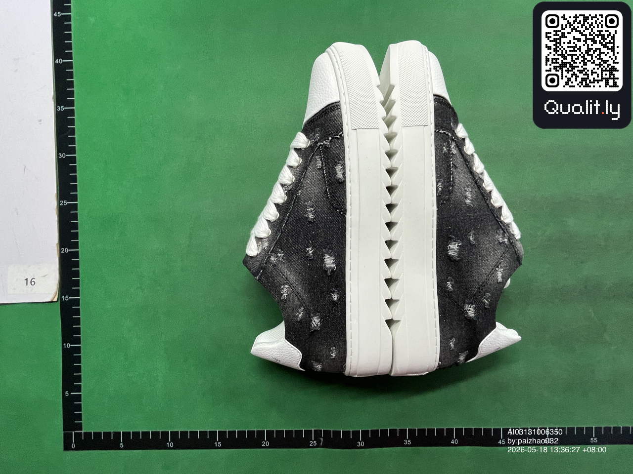 Sneakers — QC-foto 2 av 22