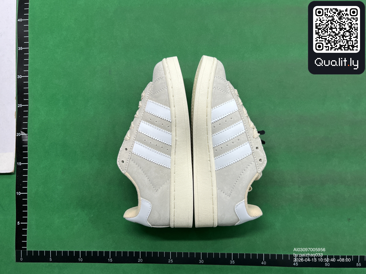 Sneakers QC photo 3 of 6