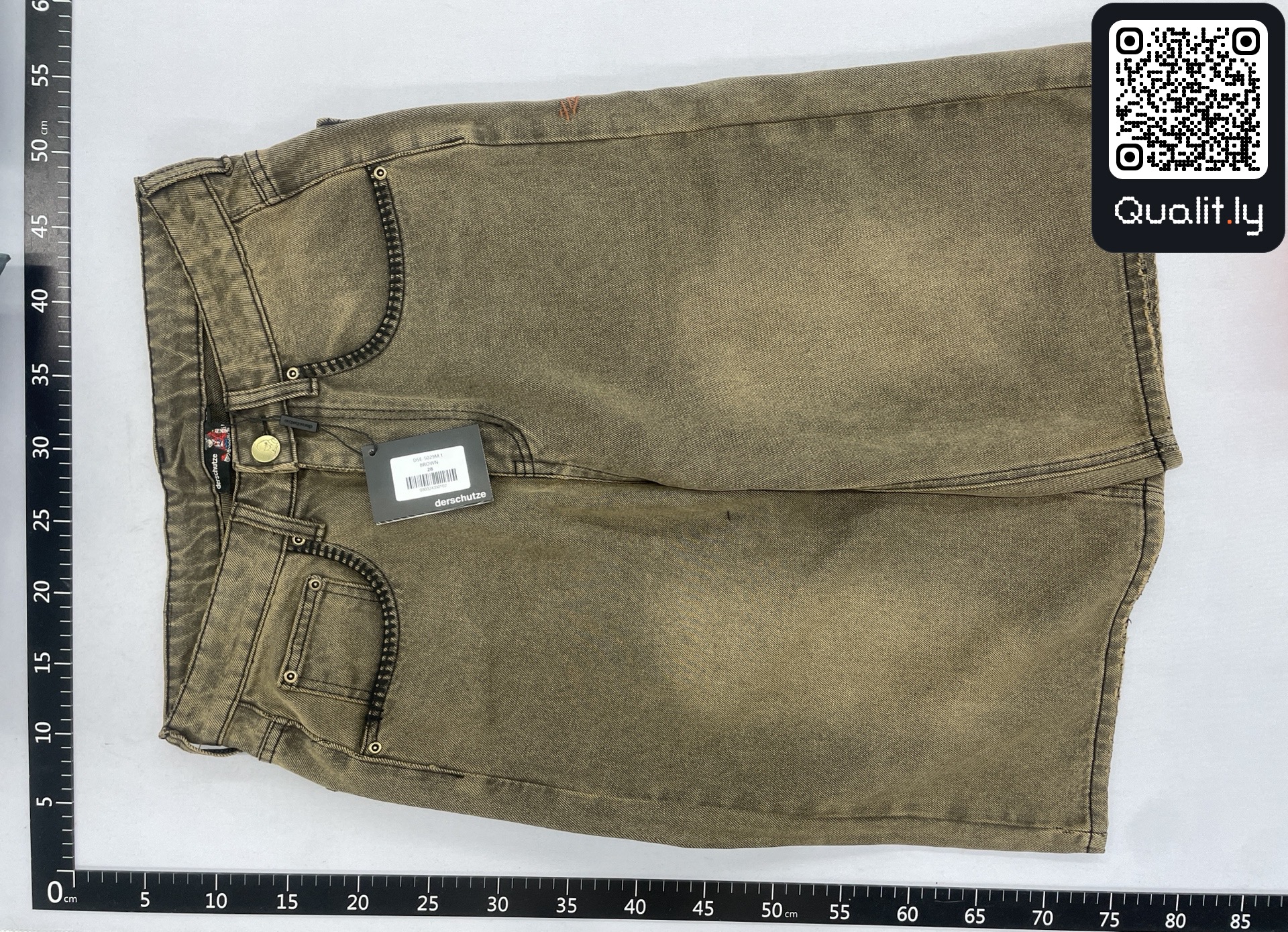 Shorts QC photo 2 of 62