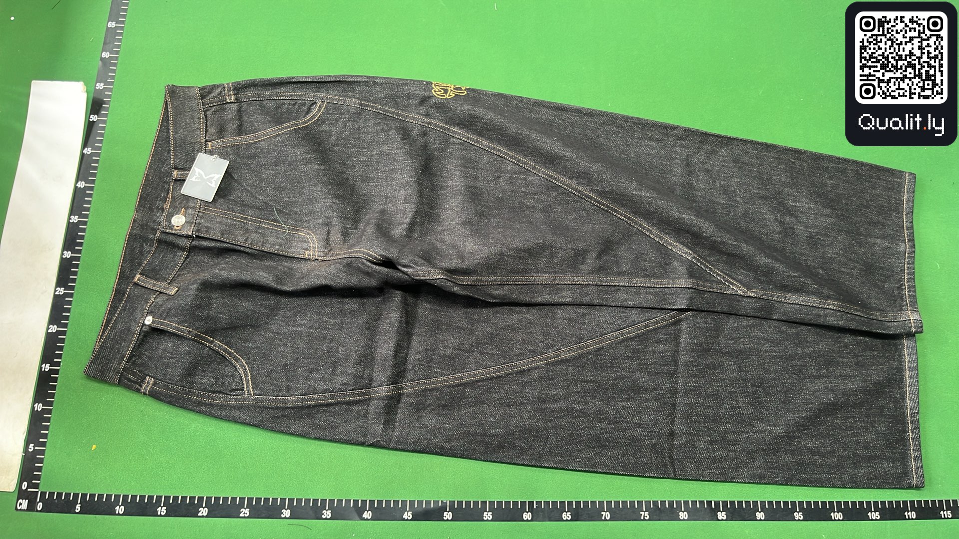 Jeans — QC-foto 2 van 14