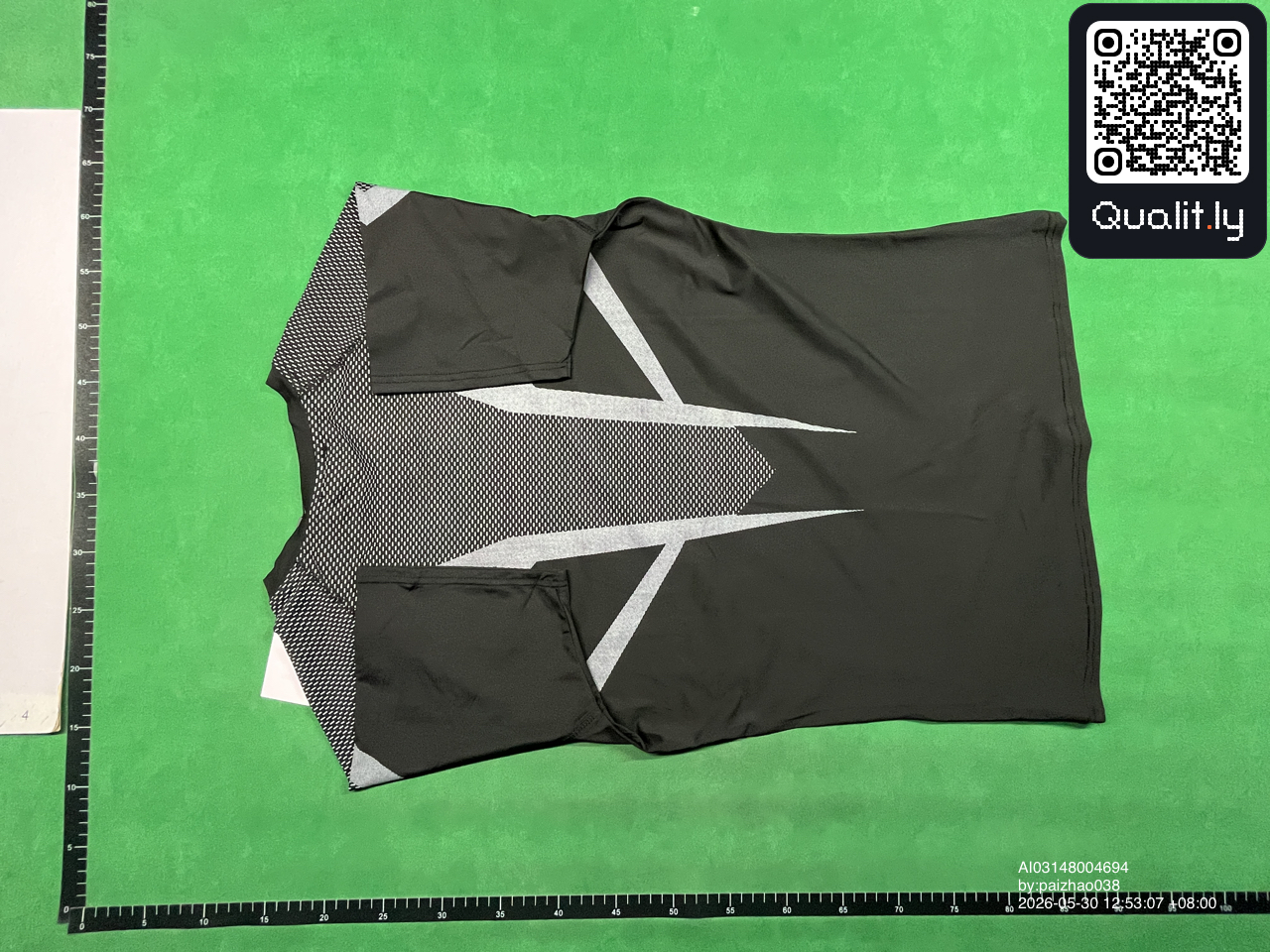 T-shirt — photo QC 2 sur 46