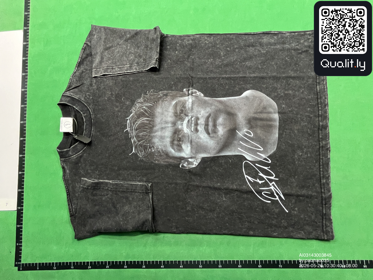 T-shirt QC photo 3 of 94