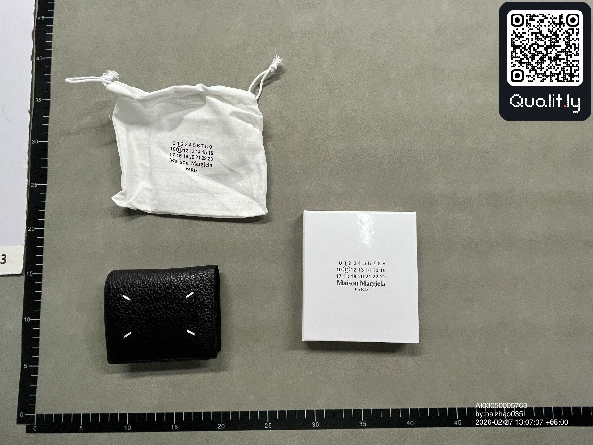 钱包 QC 照片 1 / 32