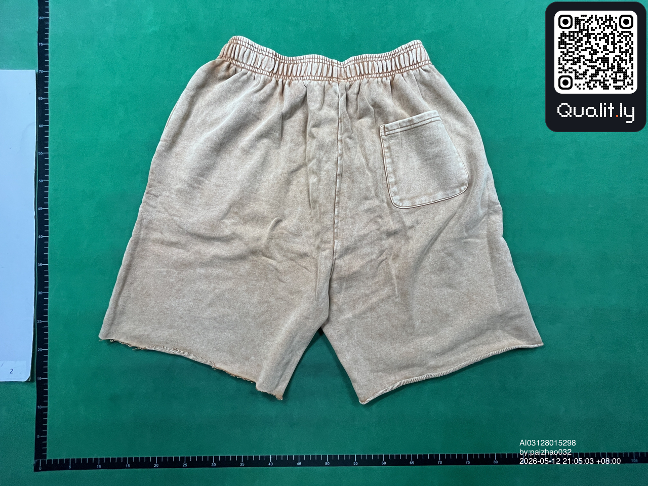 Shorts QC photo 1 of 26