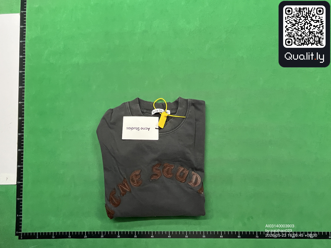 T-shirt QC photo 1 of 30