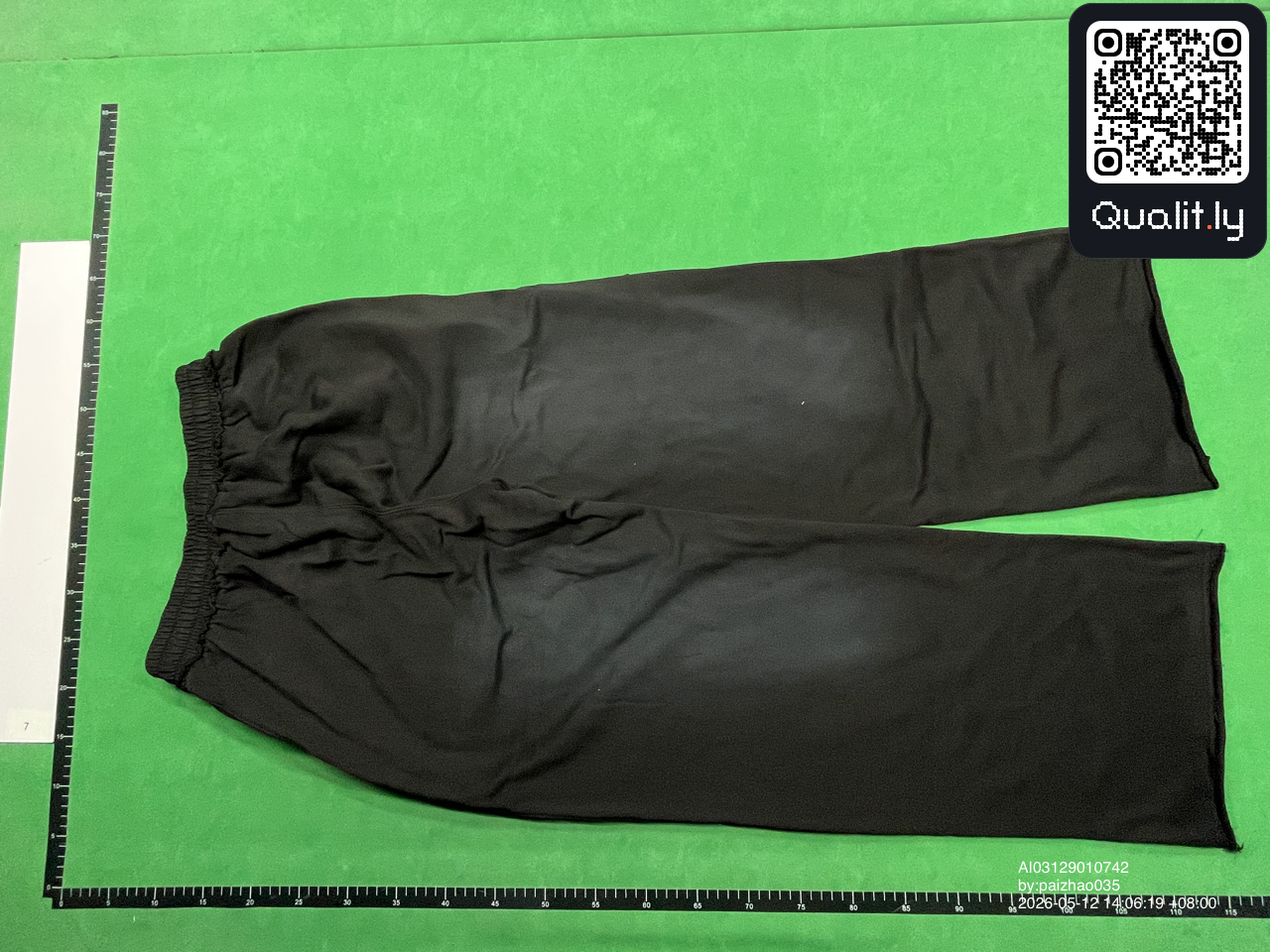 长裤 QC 照片 3 / 14