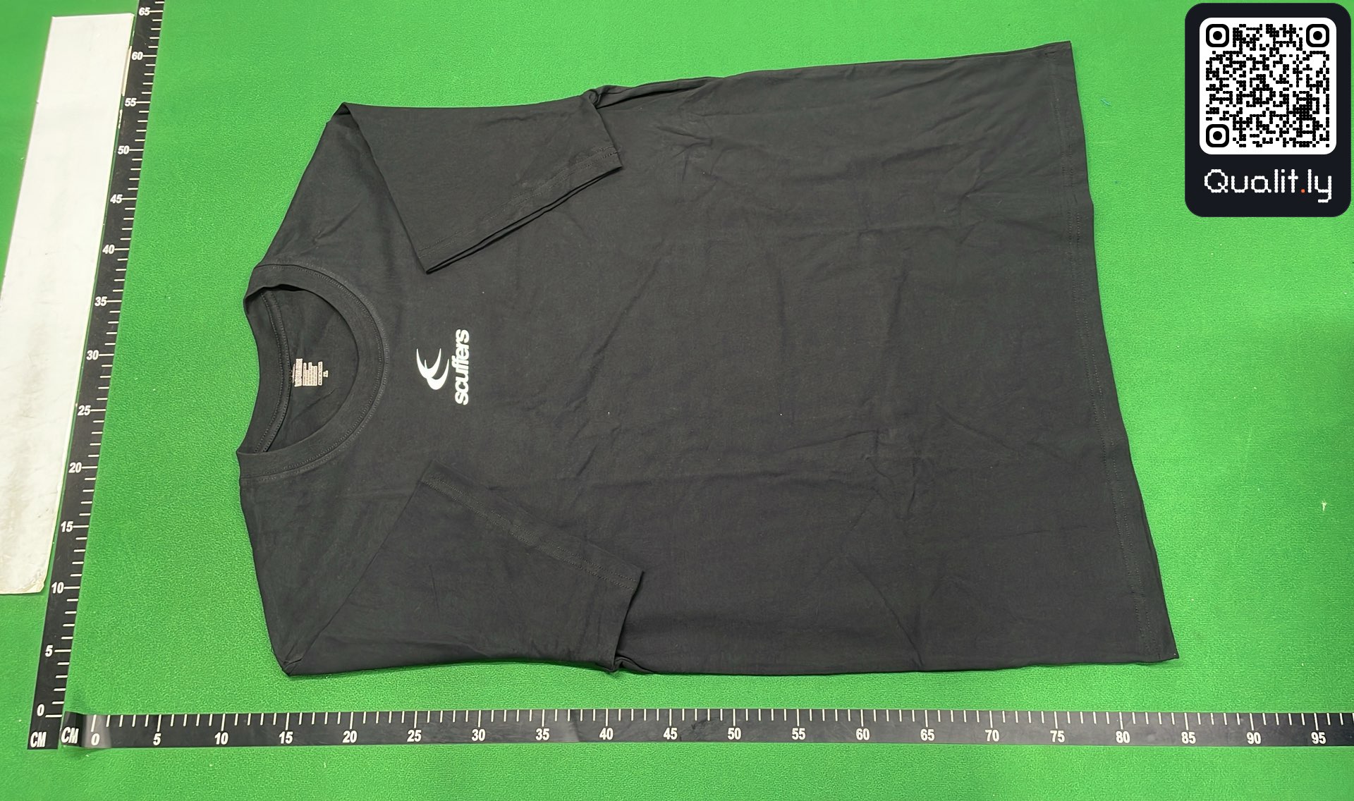 T-Shirt — QC-Foto 2 von 48