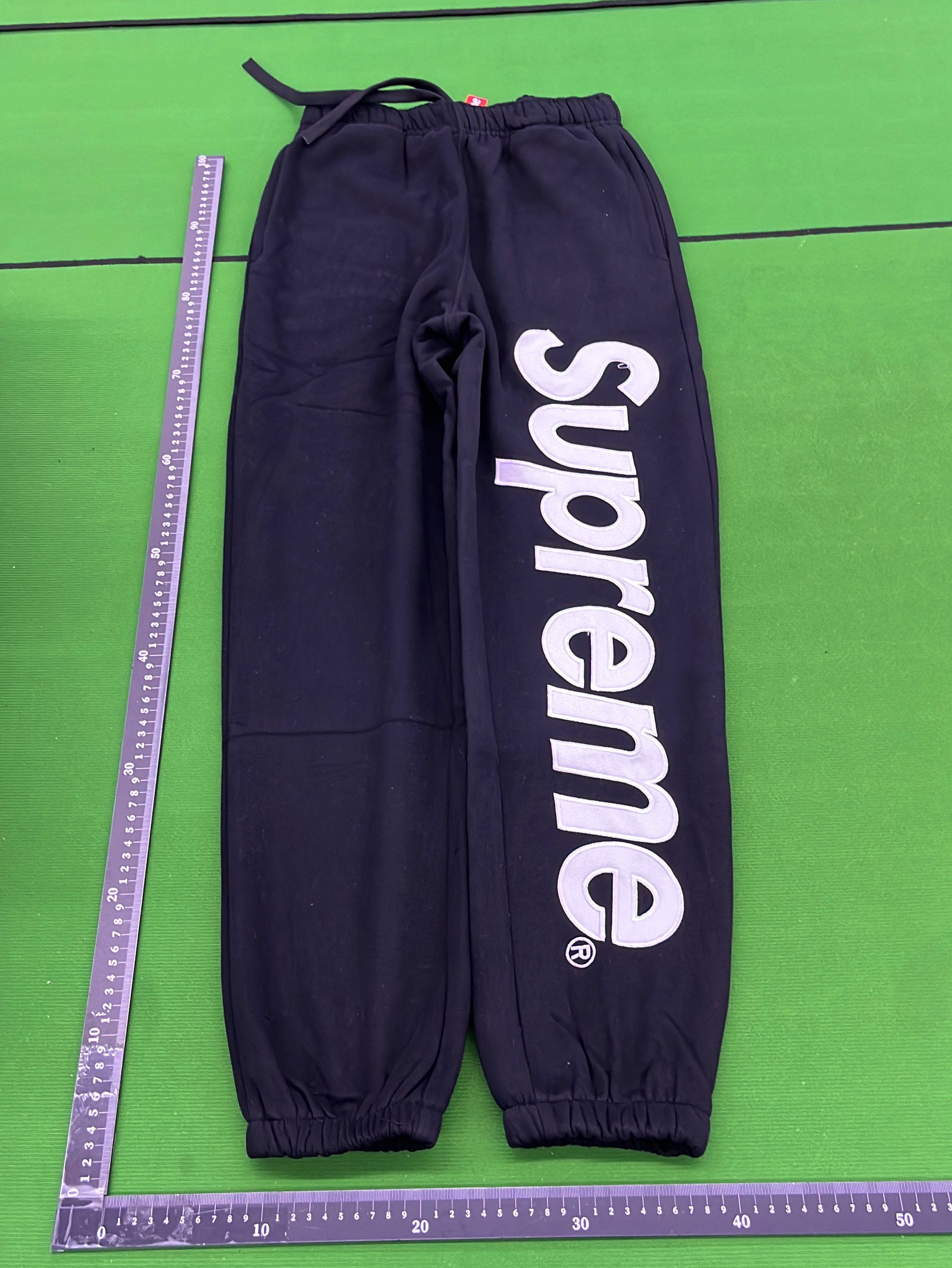 Pantaloni — fotografie QC 2 din 8
