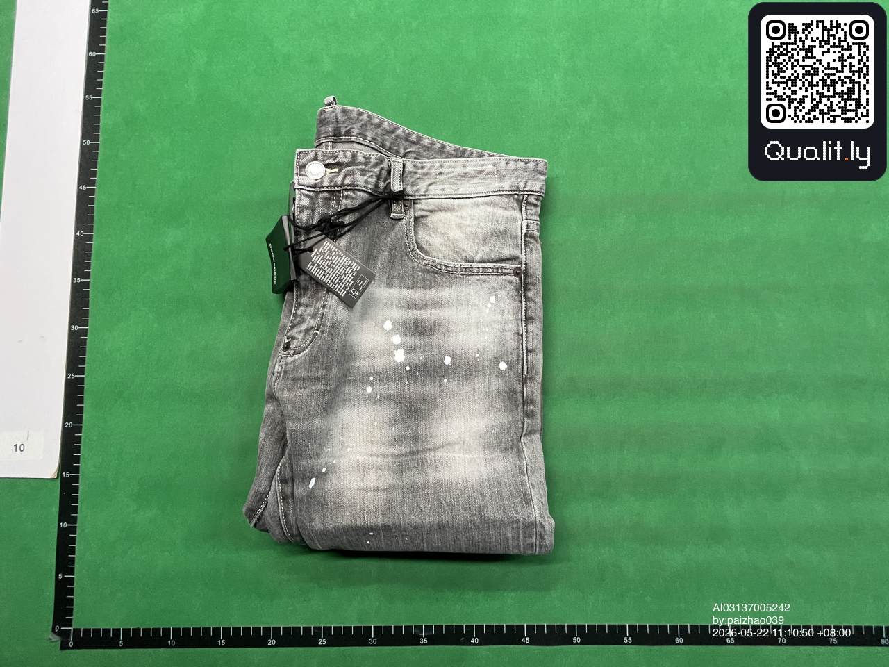 牛仔裤 QC 照片 2 / 46