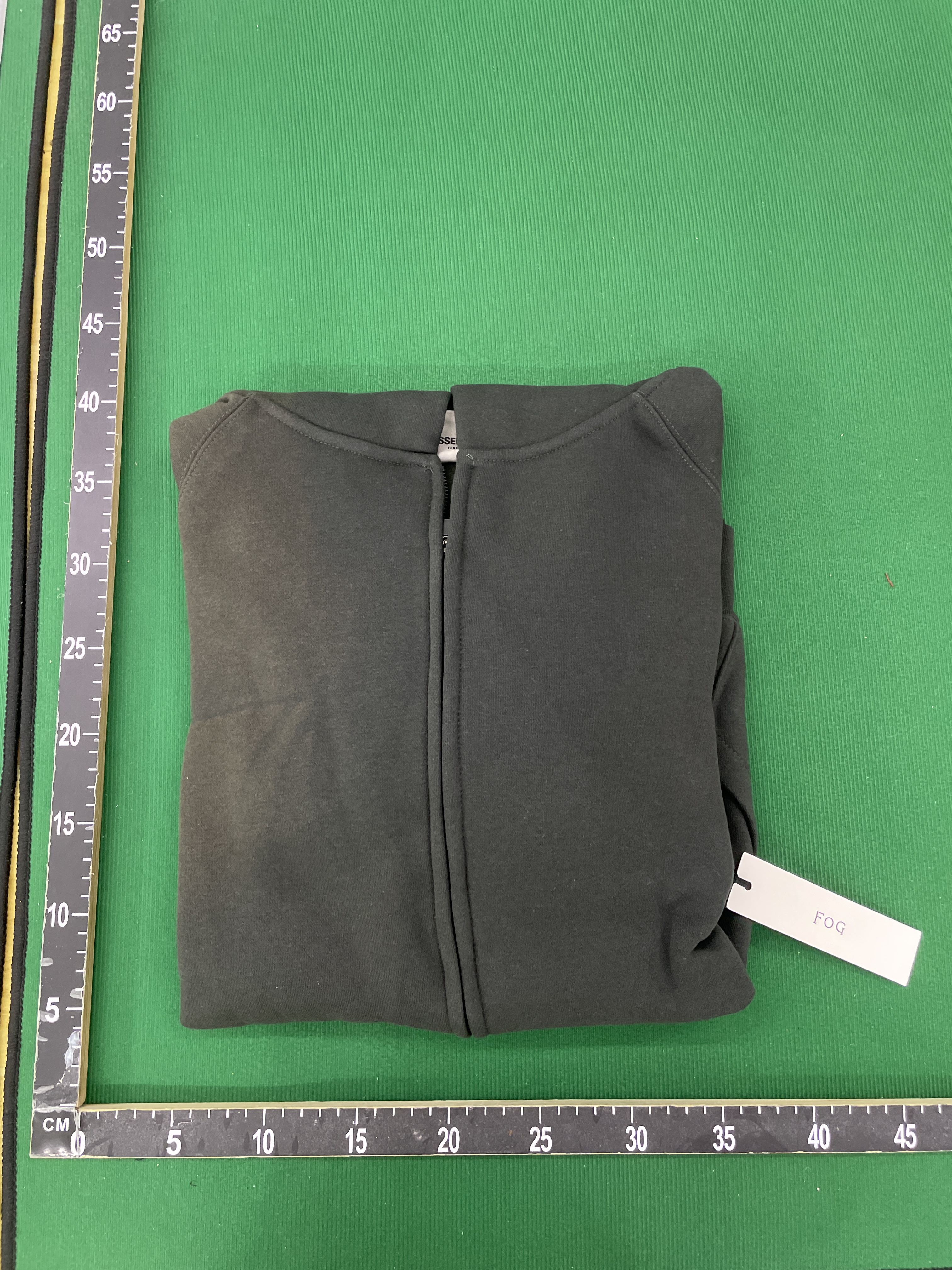 Sweat à capuche — photo QC 1 sur 37