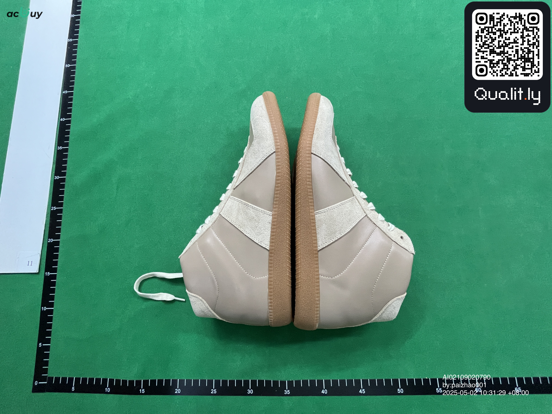 球鞋 QC 照片 2 / 10