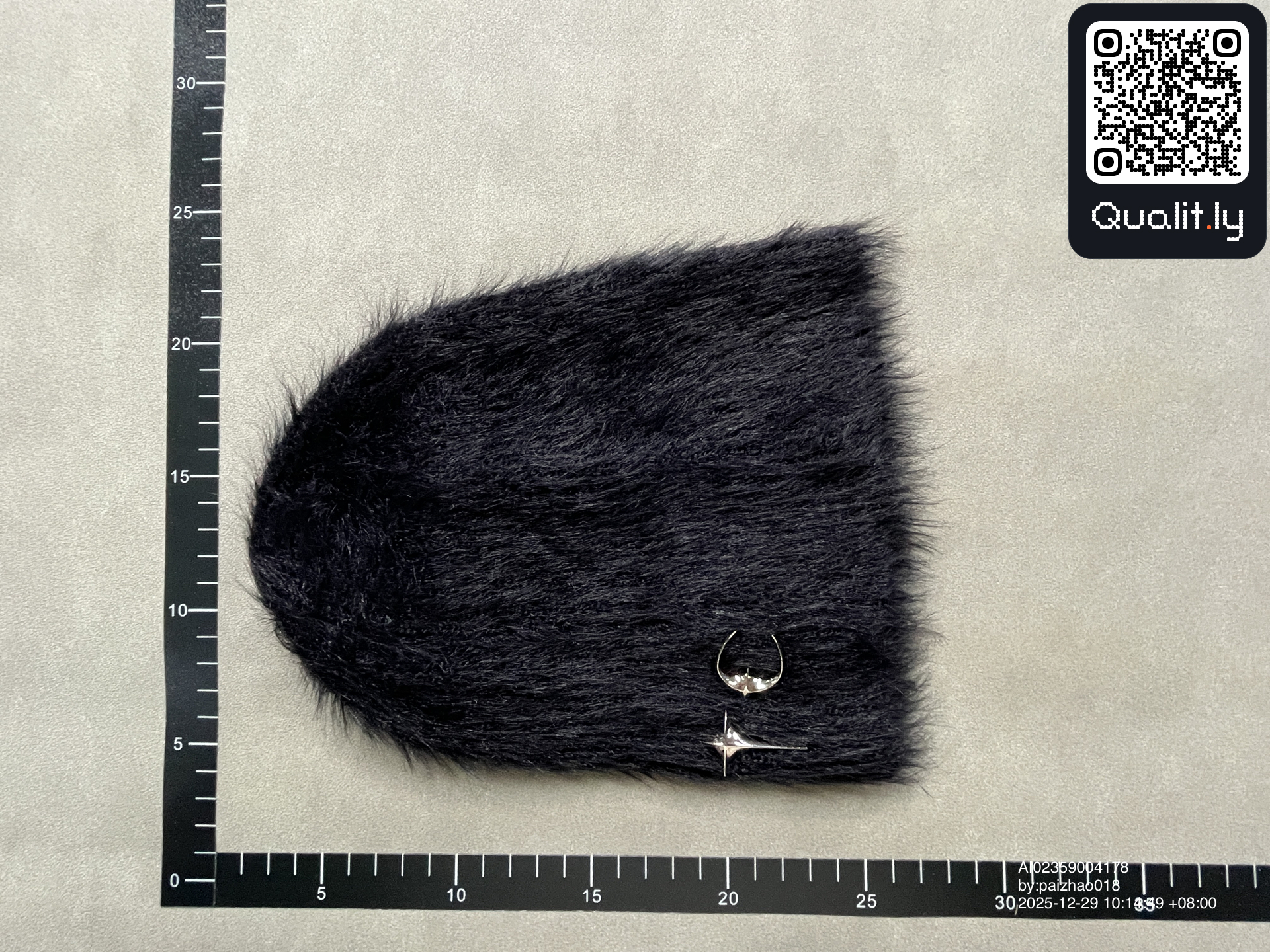 毛线帽 QC 照片 1 / 3